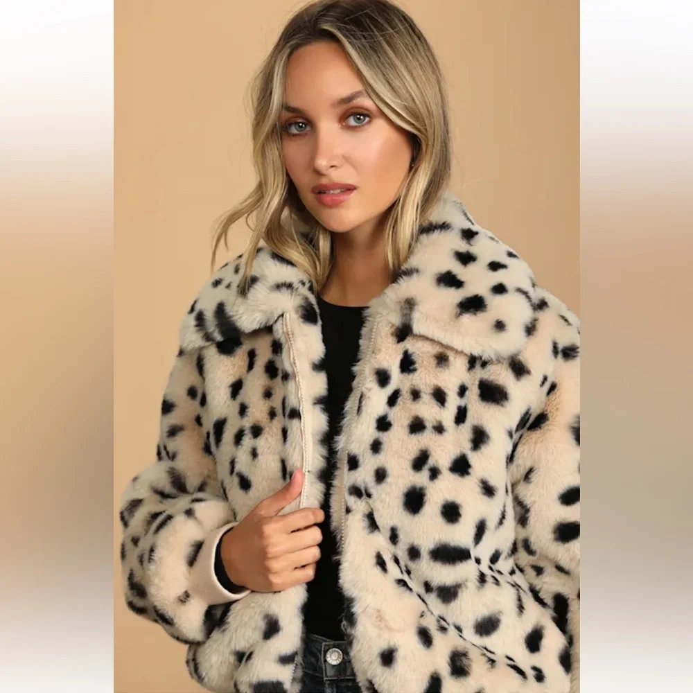 LULUS Faux Real Ivory Dot Print Fur Bomber Jacket Size Small EUC Y2K mob wife